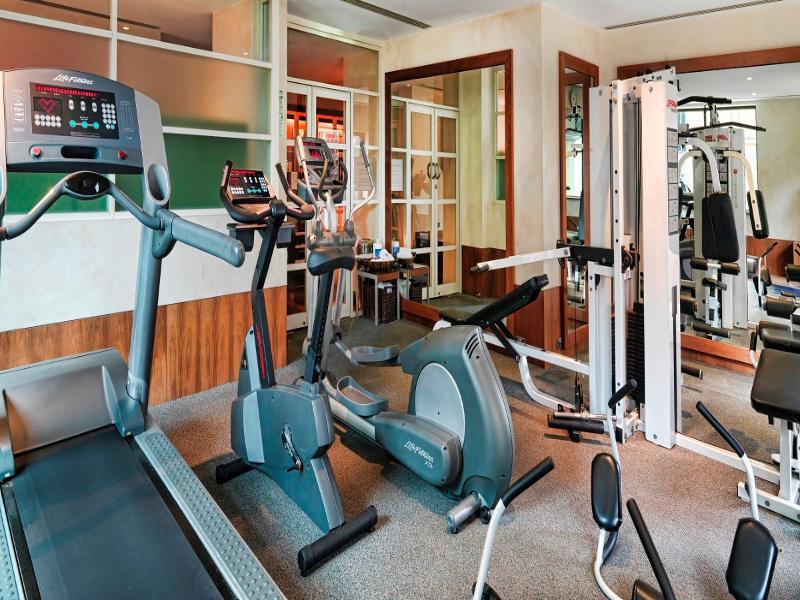 Amora Hotel Jamison Сідней Екстер'єр фото A gym